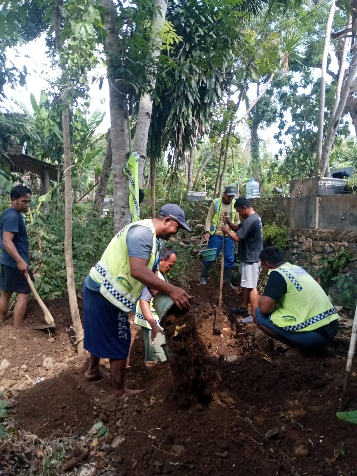 INFO GANGGUAN Perbaikan Pipa JDU di Donbosko Banyuurip